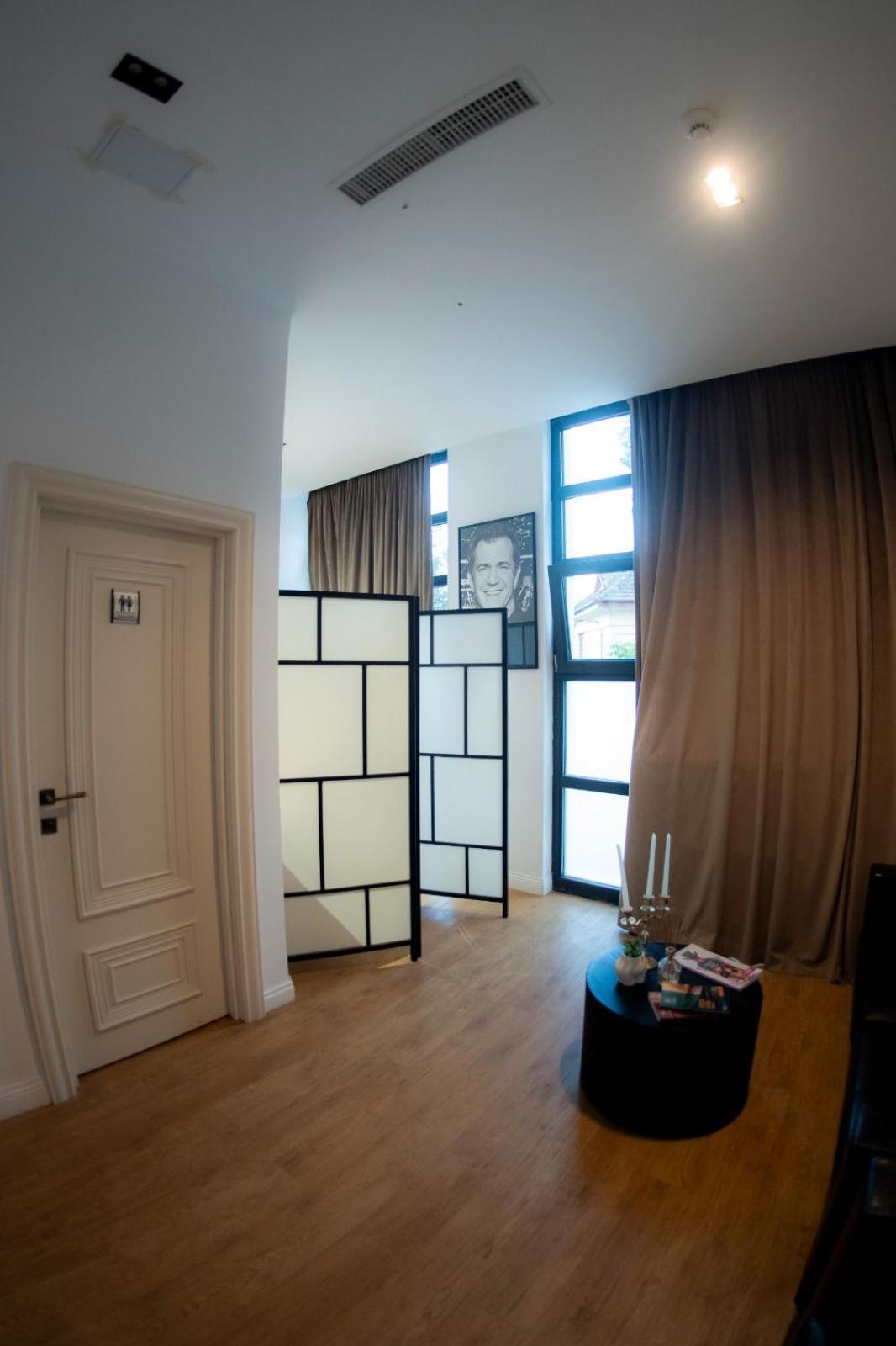 Cosmopolita Boutique Hotel ทิมิชัวรา ภายนอก รูปภาพ